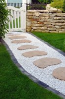 gartenweg-platten-300-fl.jpg